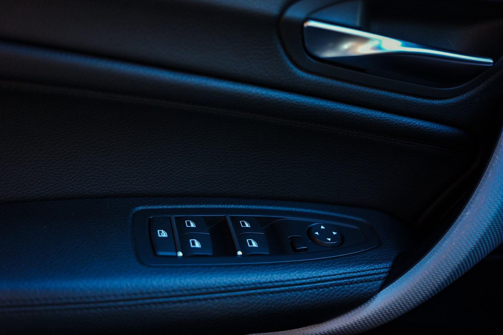 BMW 120i M Sport Shadow | Automatik | Leder | LED