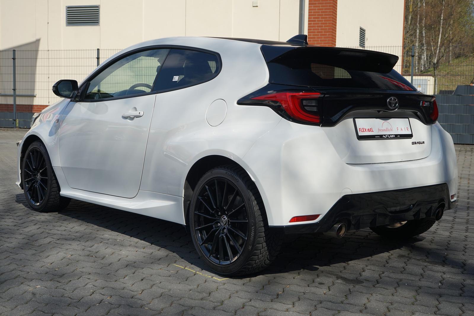 Toyota Yaris 1.6 GR 4WD LED ACC Android Apple DAB, миниатюра 4