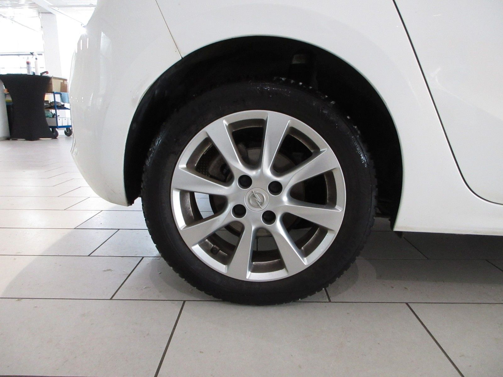 Fahrzeugabbildung Opel Corsa F Edition 1.2T  NAVI/PDC/ALU/MULTIMEDIA