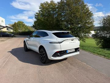 صورة 7 لـ 2020 Aston Martin DBX