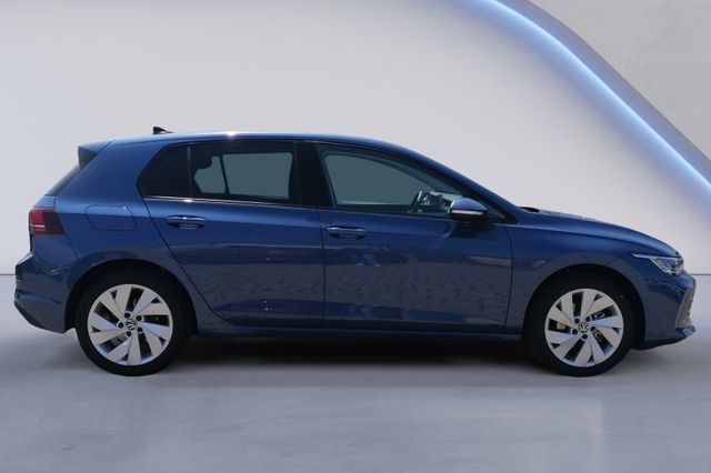 Golf VIII 1.5 TSI Life PANO+LED+17"+