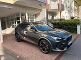 Cupra Formentor 1.5 TSI DSG PANO NAVI 19" 8-fach