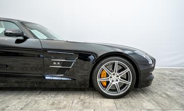 صورة مصغرة 28 لـ 2010 Mercedes-BENZ SLS AMG