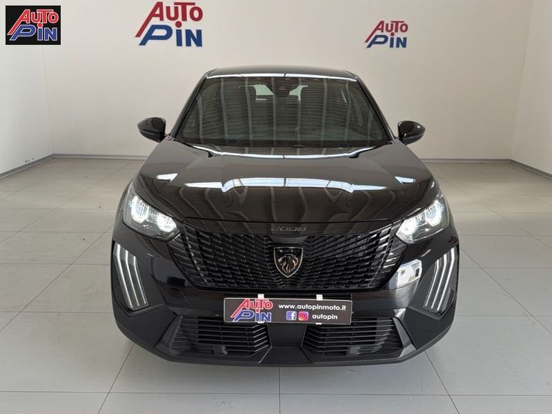 Peugeot 2008 Hybrid 145cv e-DCS6 Style auto imagem 2