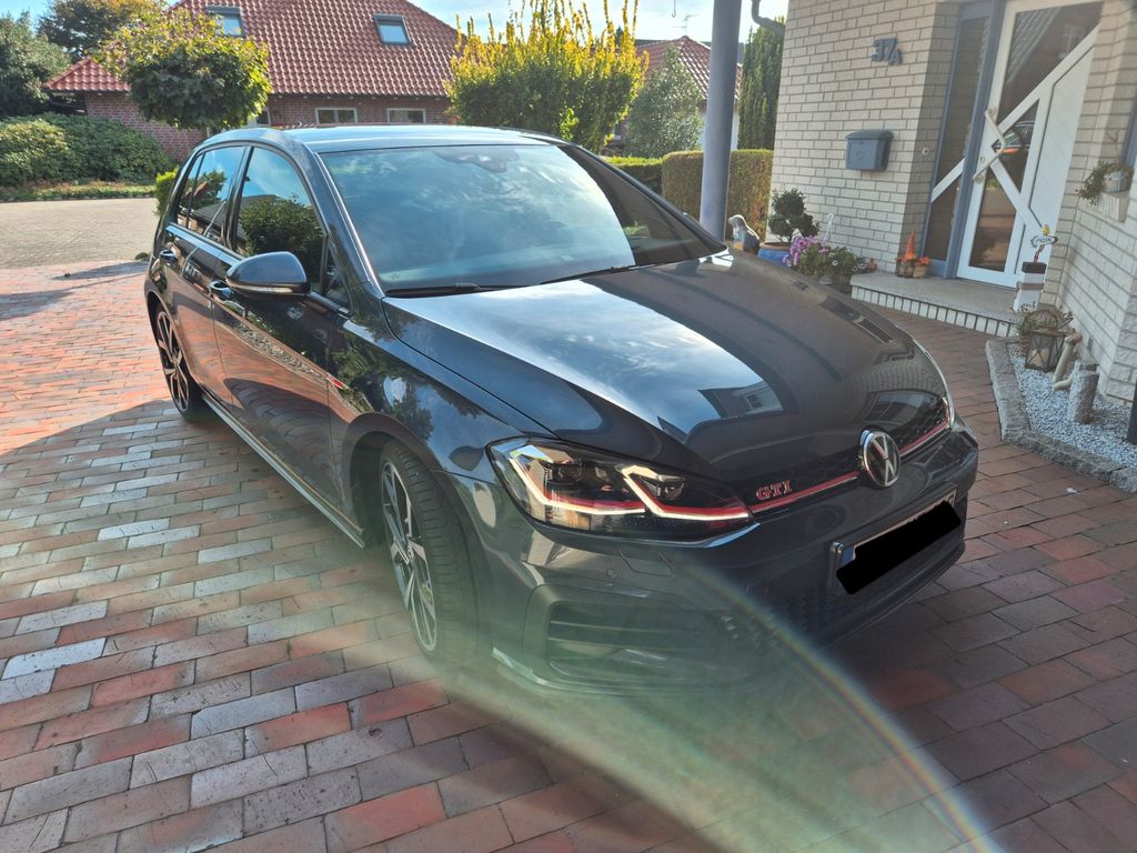 Image of Volkswagen Golf