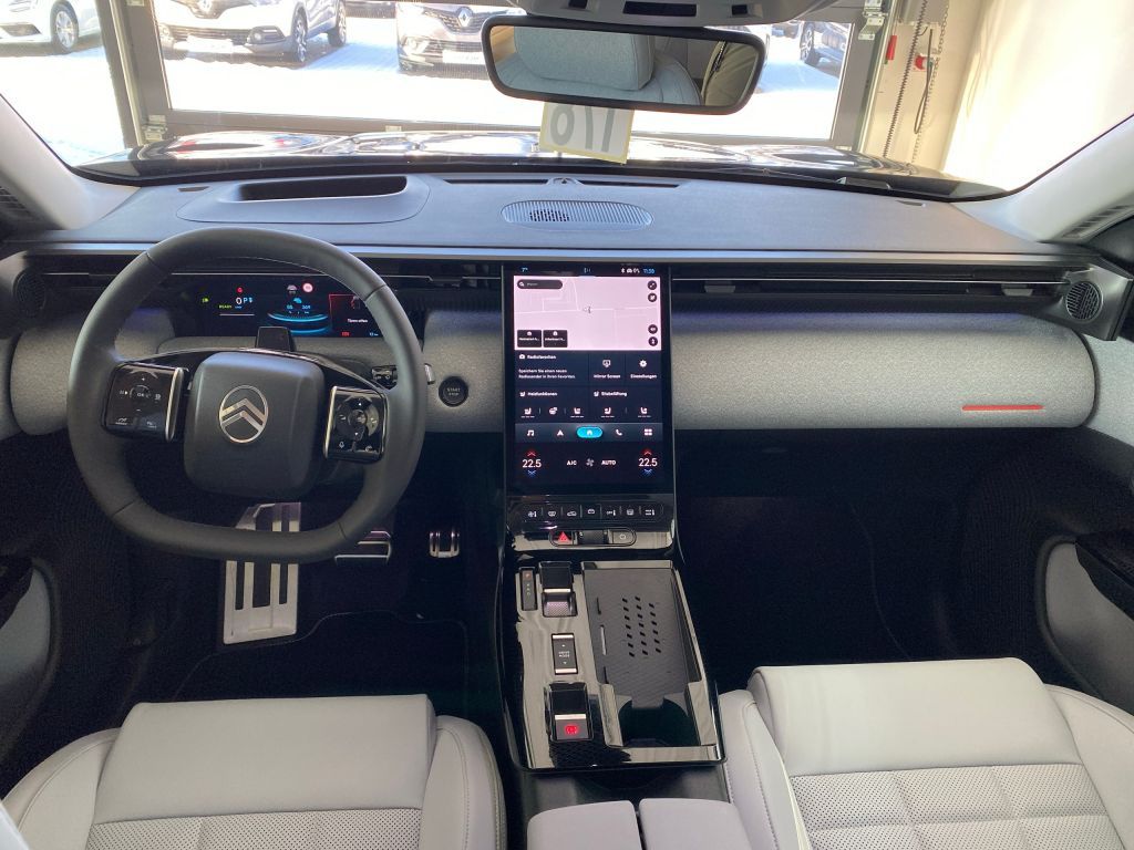 Fahrzeugabbildung Citroën e-C5 Aircross 210 Komfort-Range MAX *Allwetterre