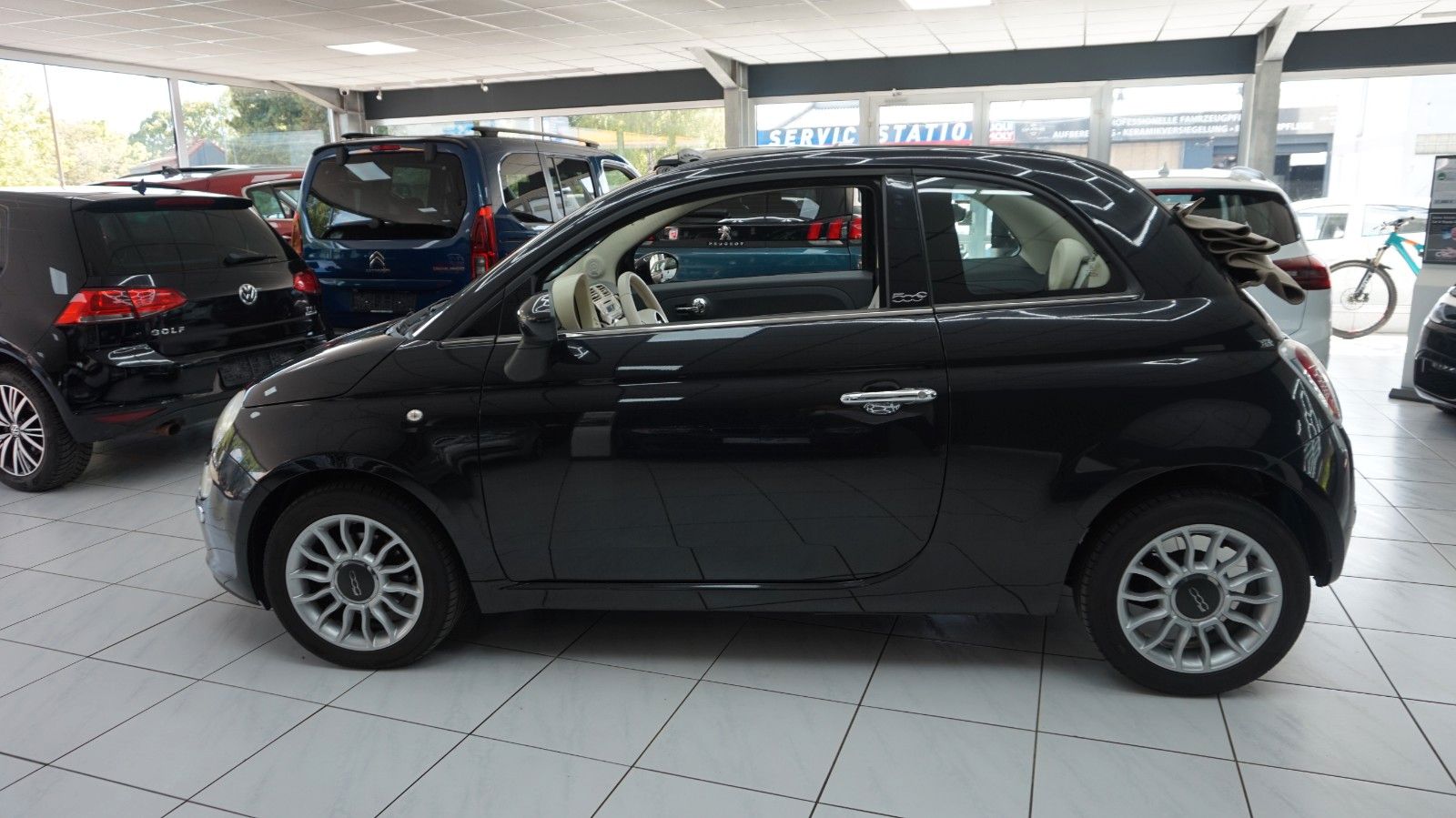 Fahrzeugabbildung Fiat 500 Lounge Cabrio  Scheckh. gepfl. TÜV neu