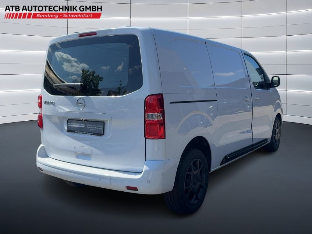 Fahrzeugabbildung Opel Vivaro erhöhte Nutzlast M Laderaumboden und Seit