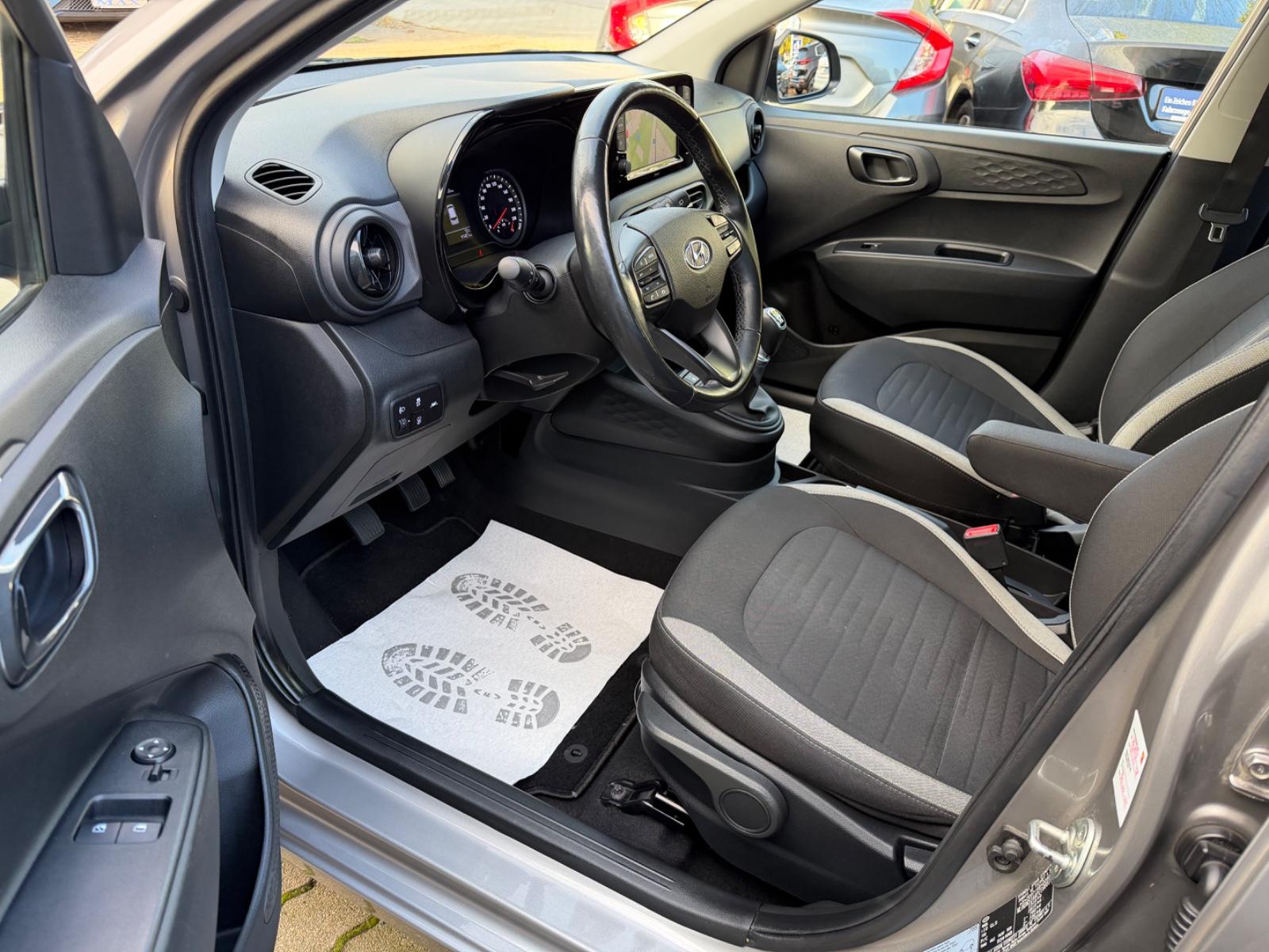 Hyundai i10 1.0 Connect & Go/Apple CarPlay-NAVI/KAMERA