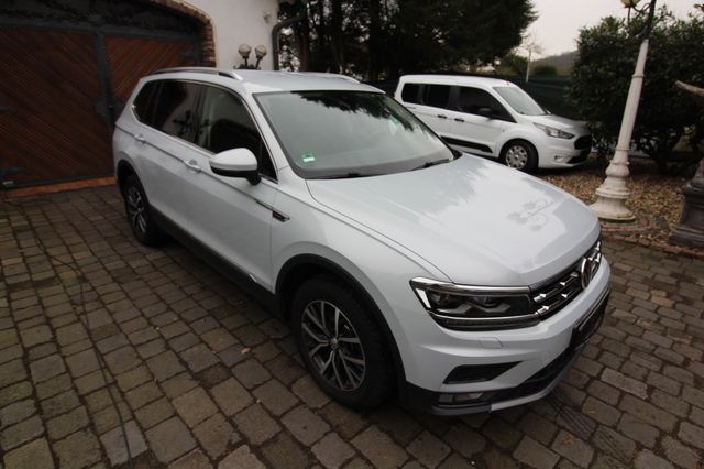 Volkswagen Tiguan Allspace Comfortline DSG 4Motion 7Sitzer