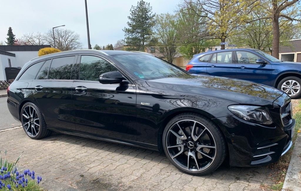 Image of Mercedes-Benz E 43 AMG
