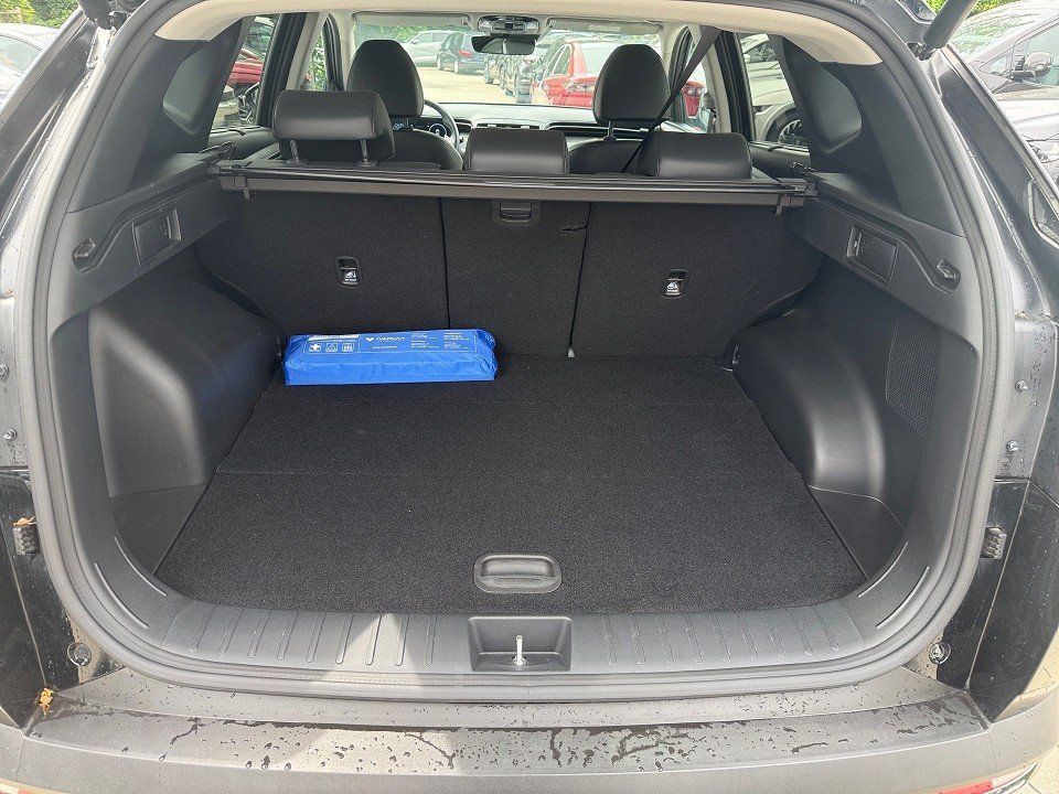 Fahrzeugabbildung Hyundai TUCSON 1.6T 180PS 48V DCT AWD PRIME Assist.-Pake