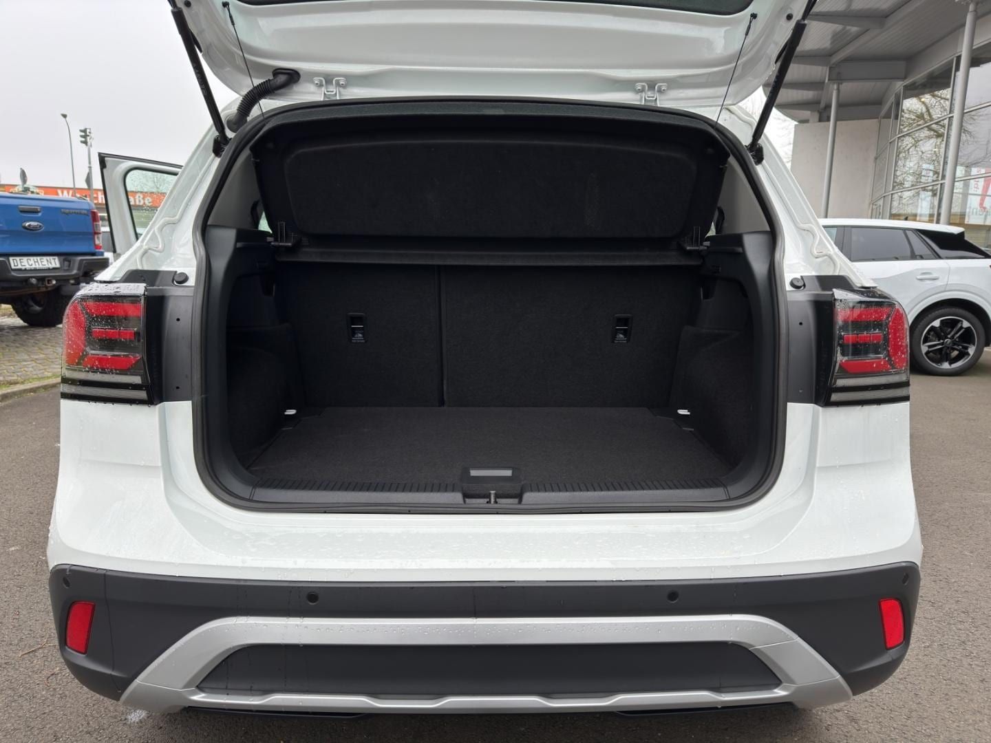 Fahrzeugabbildung Volkswagen T-Cross Life 1.0 TSI,NAVI,Climatronic,SH,ACC,Tel