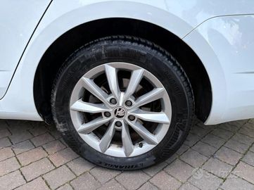 Skoda Octavia - 6
