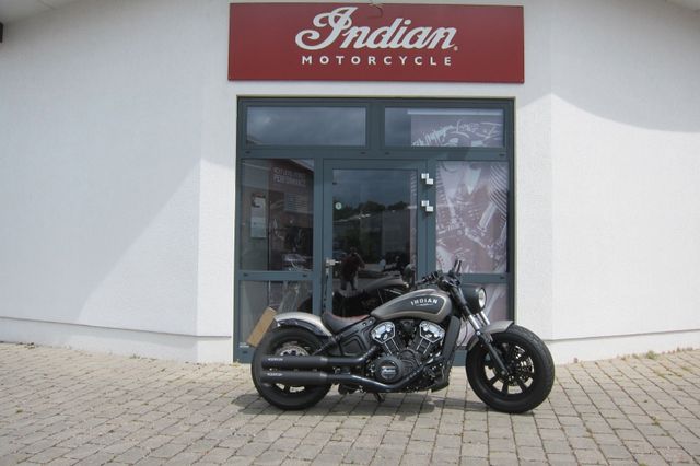 Indian SCOUT BOBBER SILVER QUARTZ SMOKE Custom