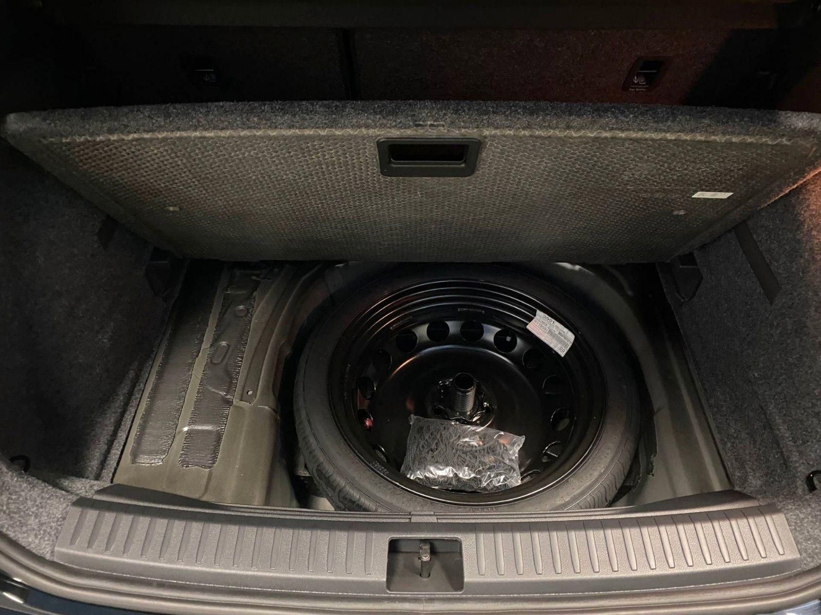 Fahrzeugabbildung SEAT Arona 1.5 TSI FR DSG GARANTIE 5+ACC+AHK+Spurwech