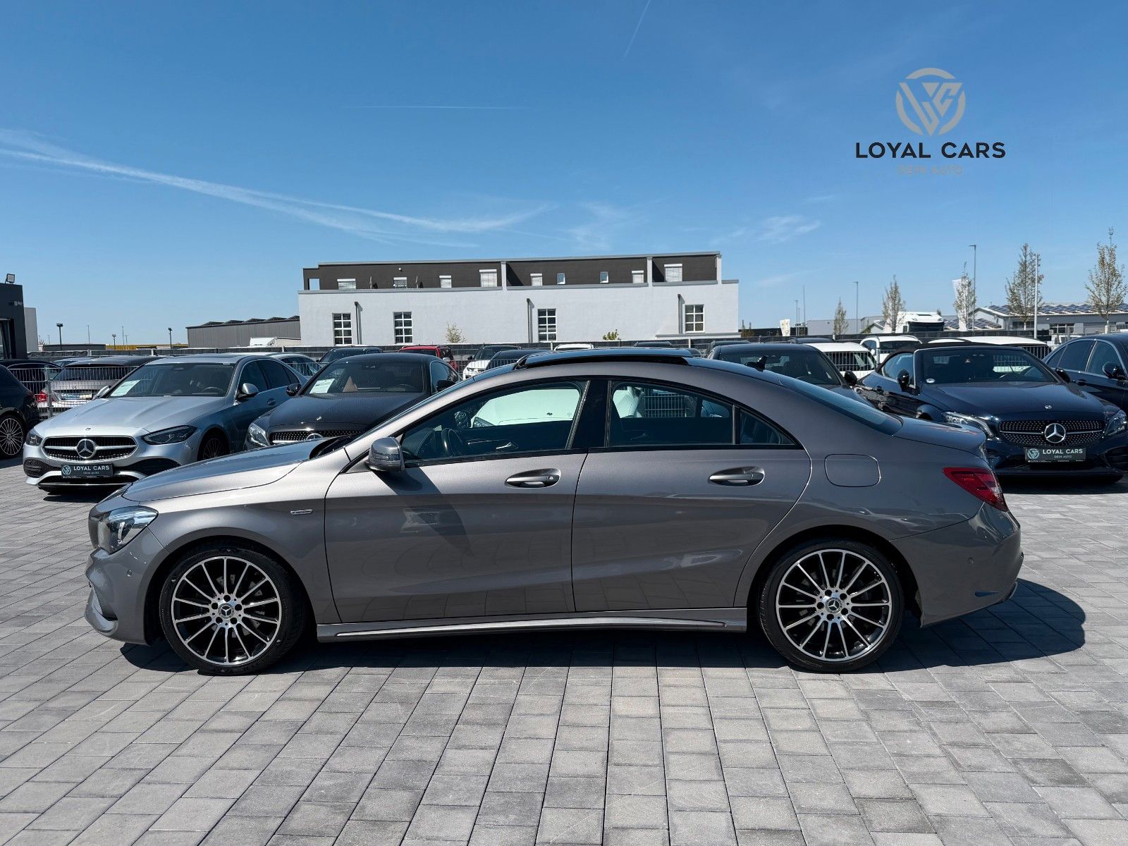 Mercedes-Benz CLA 200 AMG Edition PANO KAMERA LED Ambiente foto 5