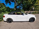 BMW E88 118d - BMW 118 aus 2010: 118d