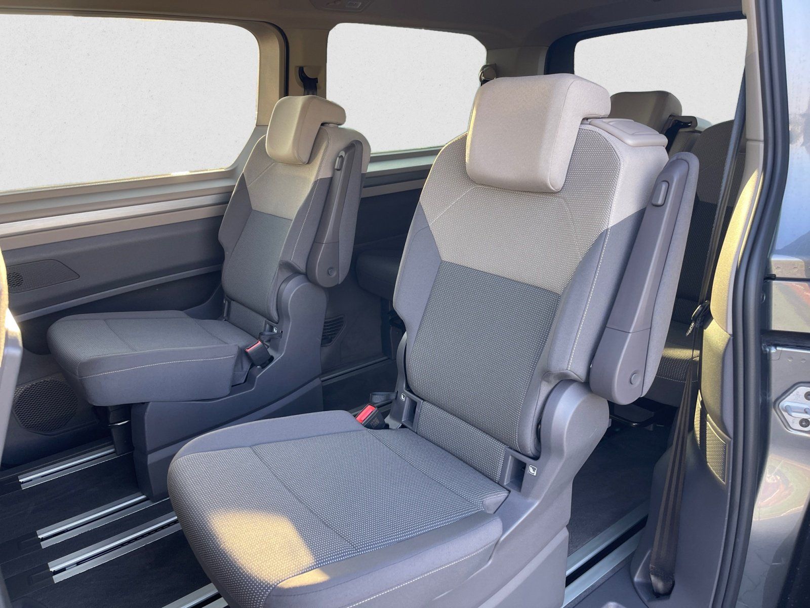 Volkswagen T7 Multivan - Bild 10