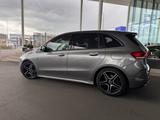 Mercedes-Benz B 220 AMG Line 1. Hand Voll Night  - : Van, Mercedes