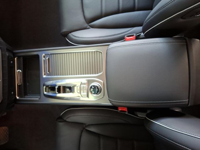 KGM Rexton Lux 2.2 AT 4WD °LED°RFK°Navi°PGD°SHZ°