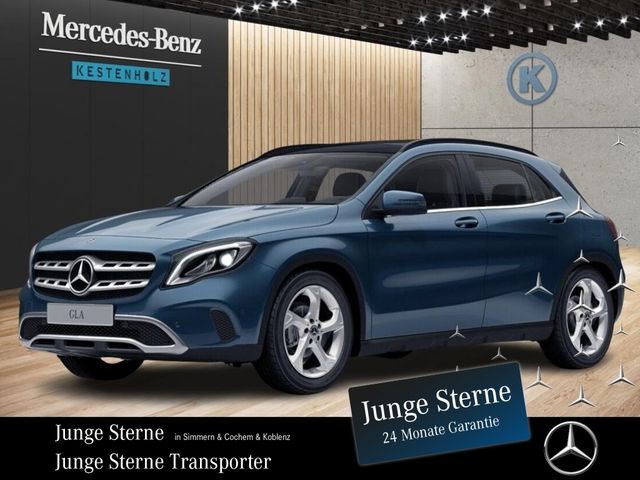 Mercedes-Benz GLA 200 Sport Utility Vehicle PANO*NAVI*KAMERA