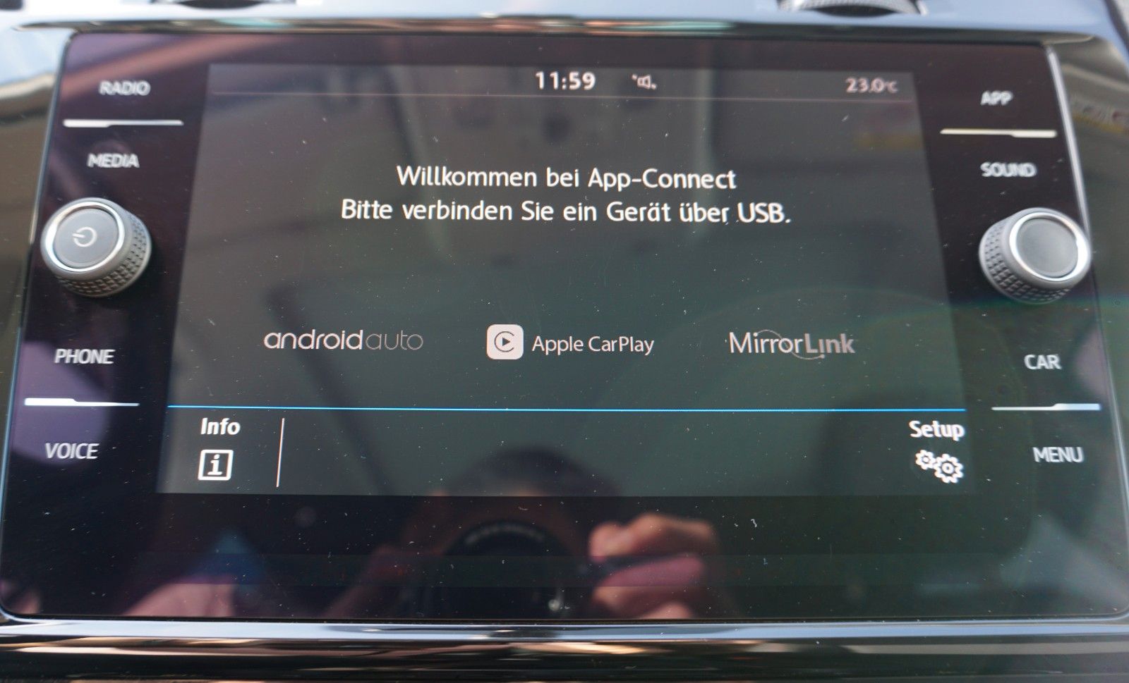 Fahrzeugabbildung Volkswagen Golf VII Variant Sound Panorama,ACC,AppleCarPlay