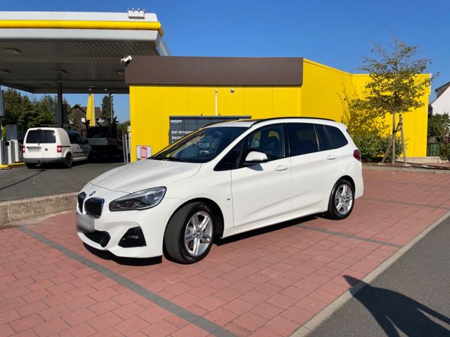 BMW 220d xDrive Gran Tourer M Sportpaket i...