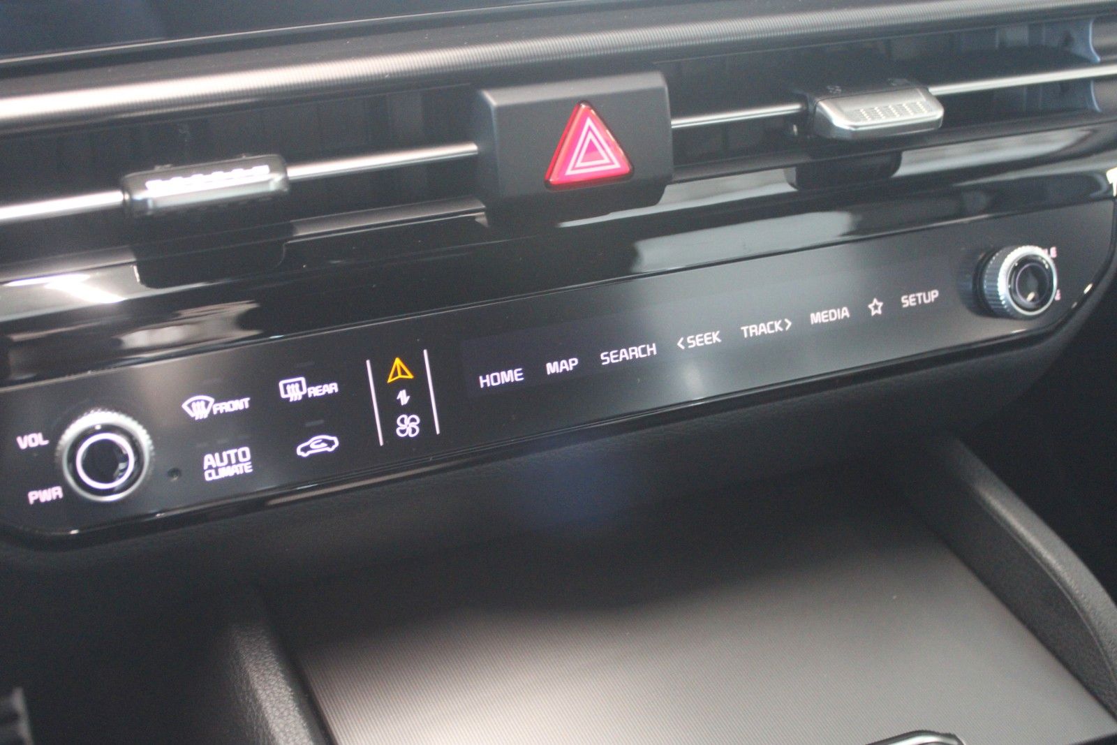 Fahrzeugabbildung Kia Sportage 1.6 T-GDI GT-Line Automatik SOUND-PAKET