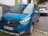 Dacia Lodgy TCe 115 Stepway /7 Sitze/NAVI/1.Hand - Dacia Lodgy von privat