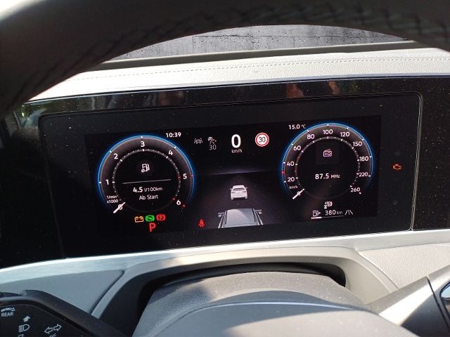 Passat Variant 2.0 TDI Elegance DSG/AHK/ACC/LED/