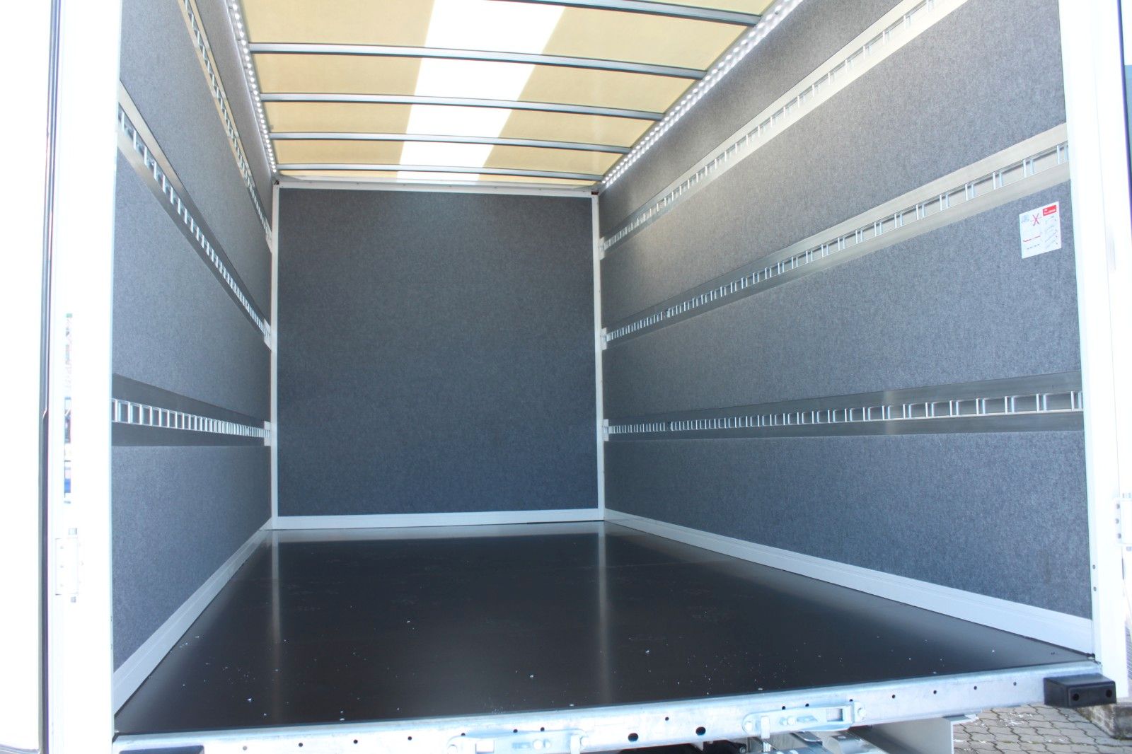 Fahrzeugabbildung Fiat Ducato Maxi 35 L4 Möbelkoffer