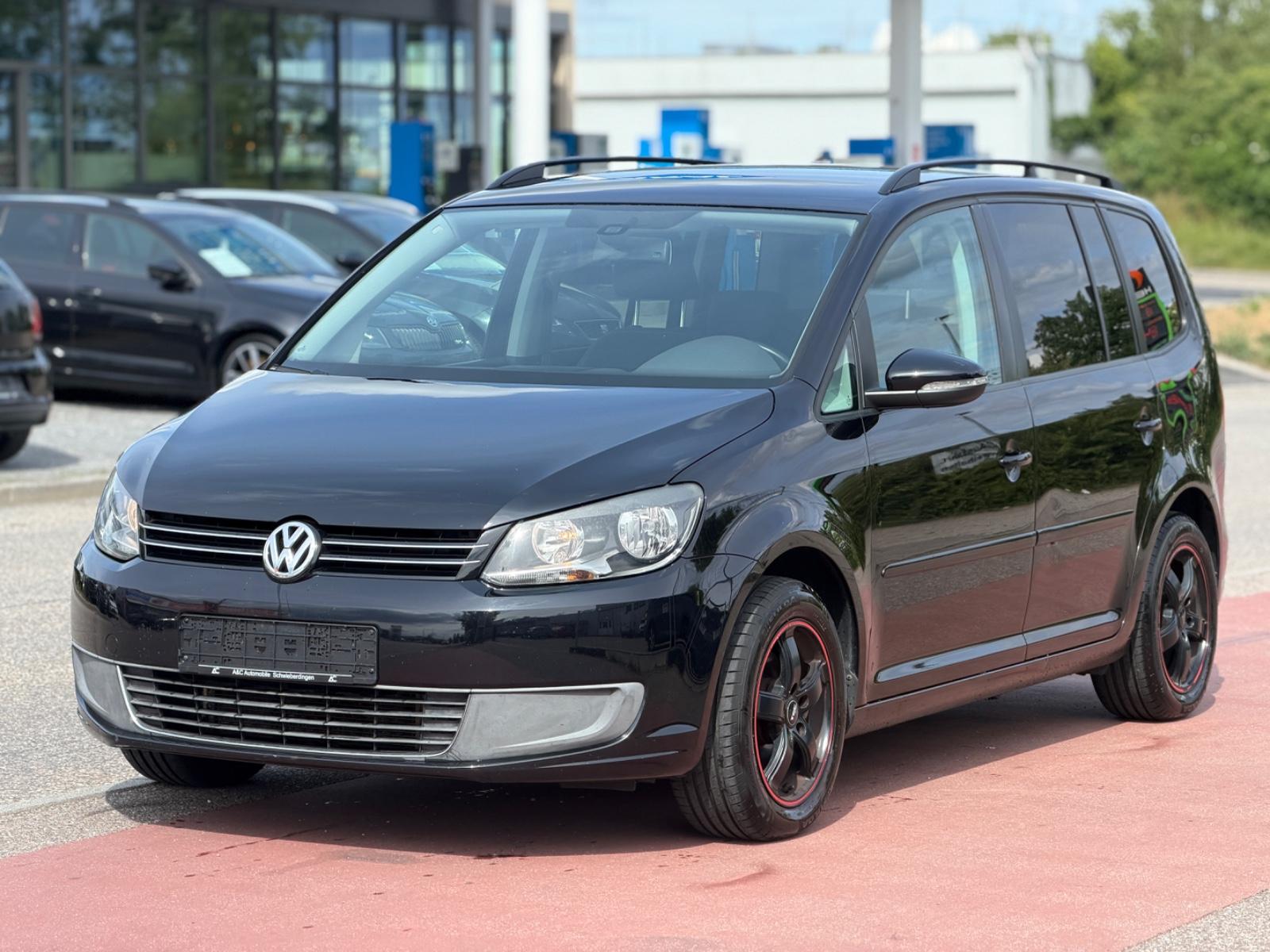 Volkswagen Touran Trendline AHK' TEMP' NAV