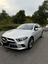 Mercedes-Benz A 220 4MATIC DCT +Kamera+Memory MBUX+NAVI Prem. - Mercedes-Benz A 220 in Düsseldorf