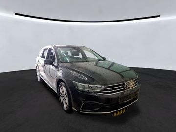 Volkswagen Passat Variant - 2