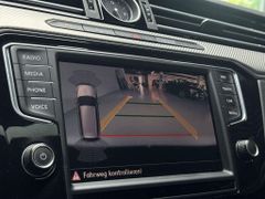 VW Passat Highline RLine Leder Pano 190 R-Line