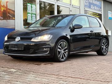 Fotografie VW Golf VII Lim. Highline BMT