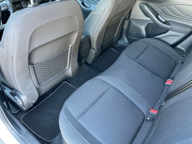 Fahrzeugabbildung Ford Focus 1.0 EcoBoost Mild-Hybrid Titanium , Navi,