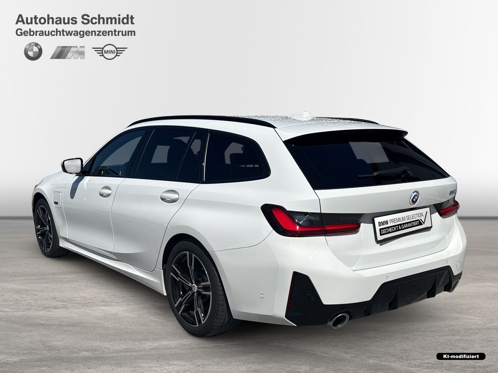 BMW 330e Touring M Sportpaket LC Prof. HUD HiFi Adap foto 3