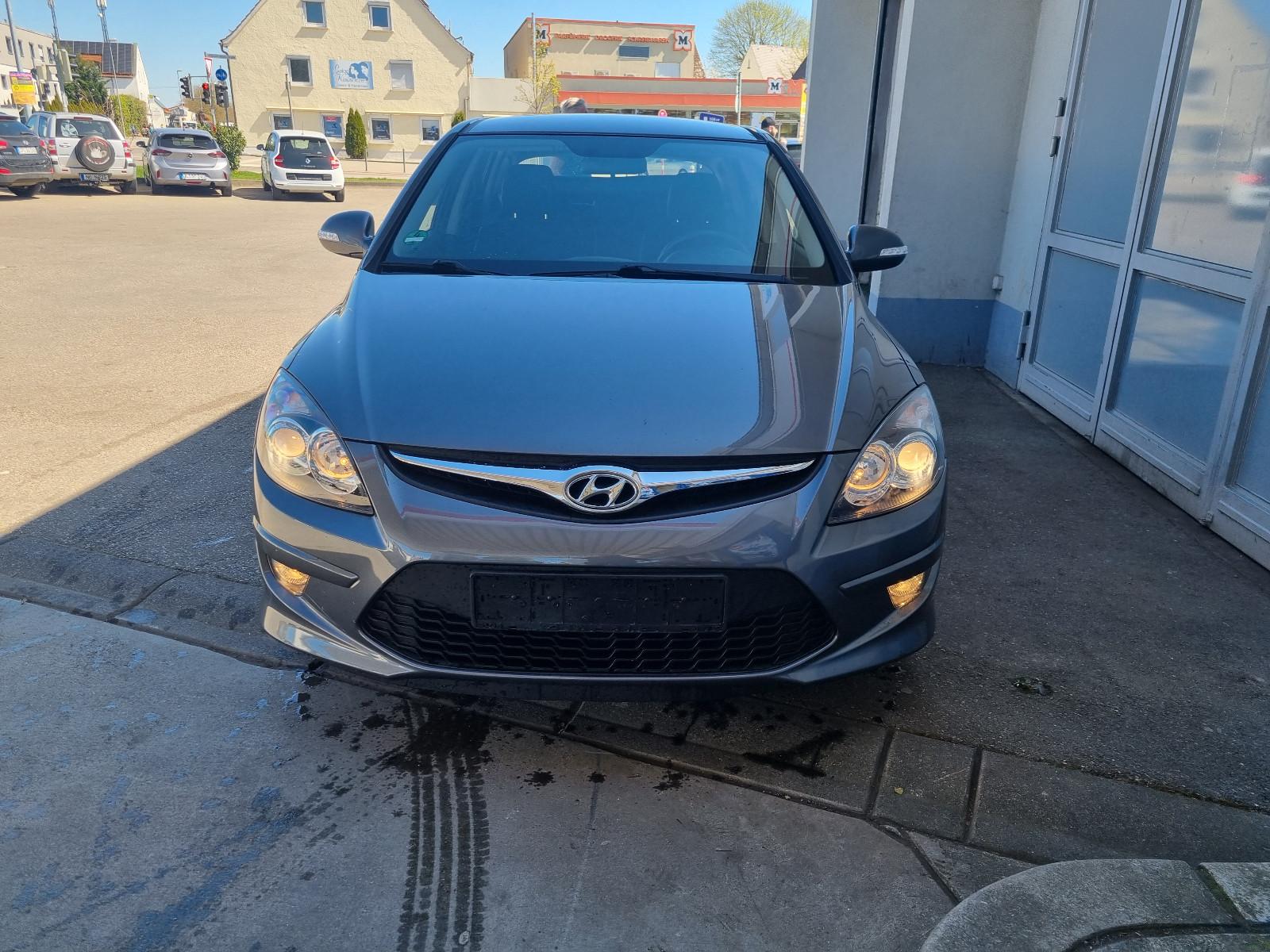 Hyundai i30 1.6 CRDi 66 kW Edition20