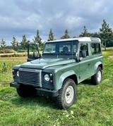 Land Rover Defender 90 TD4 Station Wagon  - Land Rover Defender Gebrauchtwagen in München