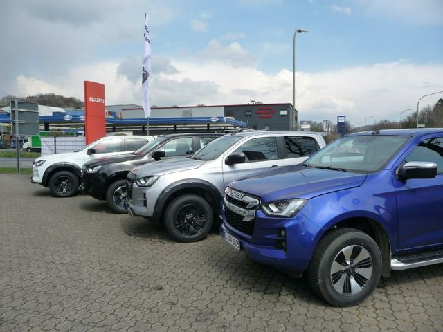 Isuzu D-Max Double Cab LSE+V-Cross sofort lieferbar !