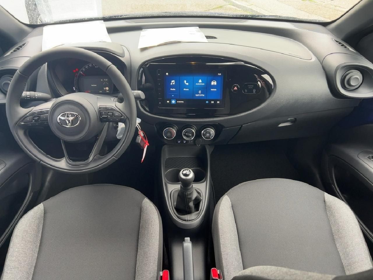Fahrzeugabbildung Toyota AYGO X 1,0 Business Edition*SHZ