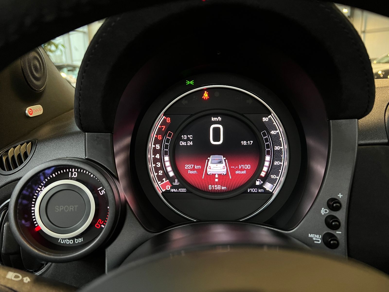 Fahrzeugabbildung Abarth 695C XENON NAVI ALU