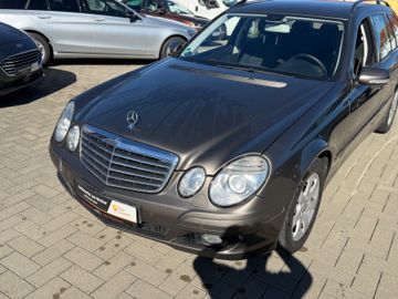 Mercedes E 220 - 3