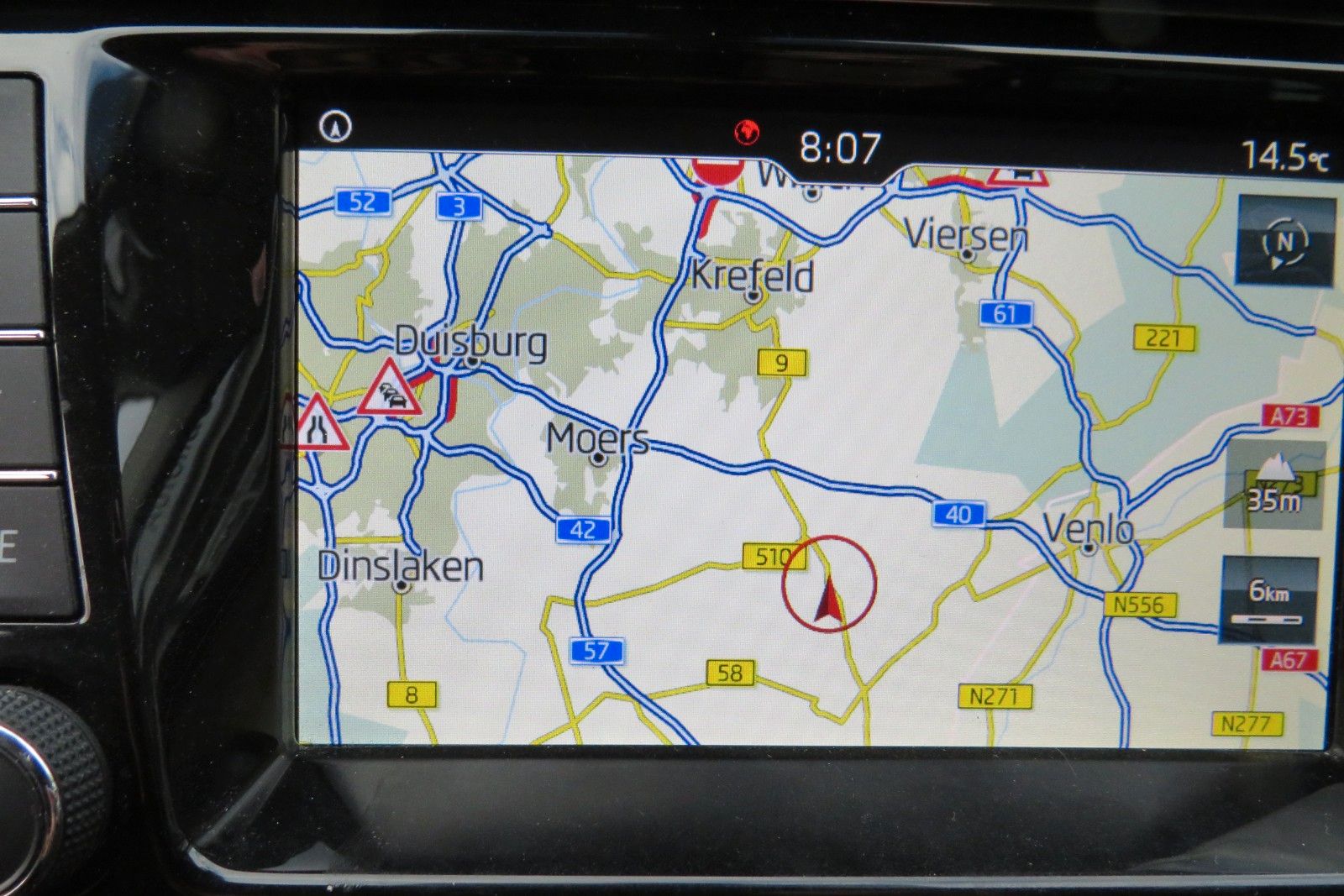 Fahrzeugabbildung SKODA Fabia Ambition DSG PDC NAVI SITZH APP 8-FACH 1.H