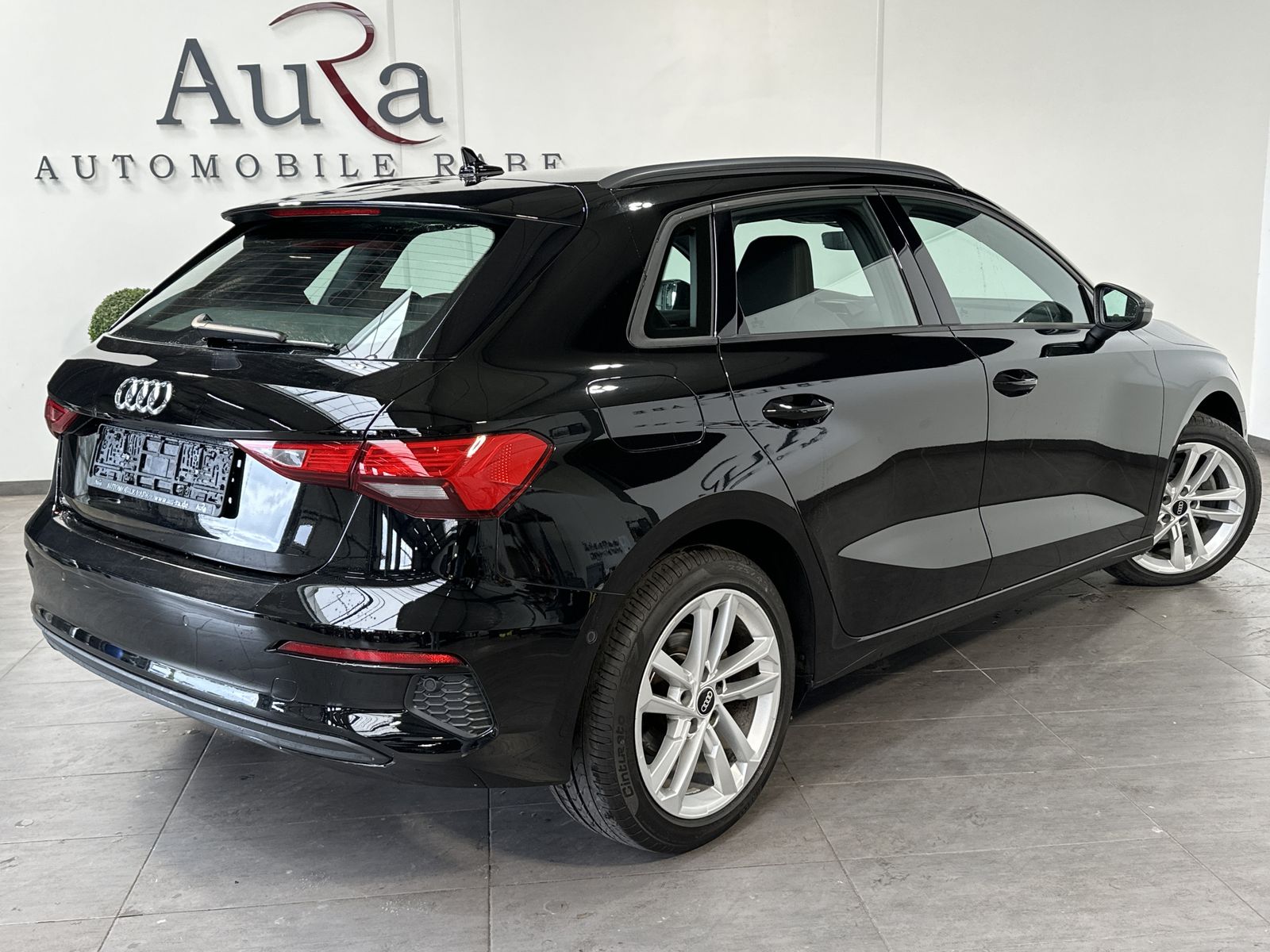 Fahrzeugabbildung Audi A3 35 TDI SpB Sport NAV+LED+ACC+VCOCKPIT+CARPLAY