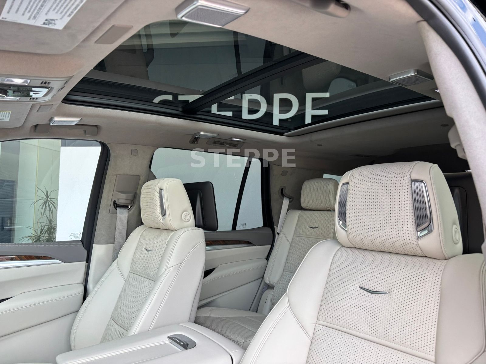 Cadillac Escalade FACELIFT MY26 6.2 V8 Platinum Luxury24"