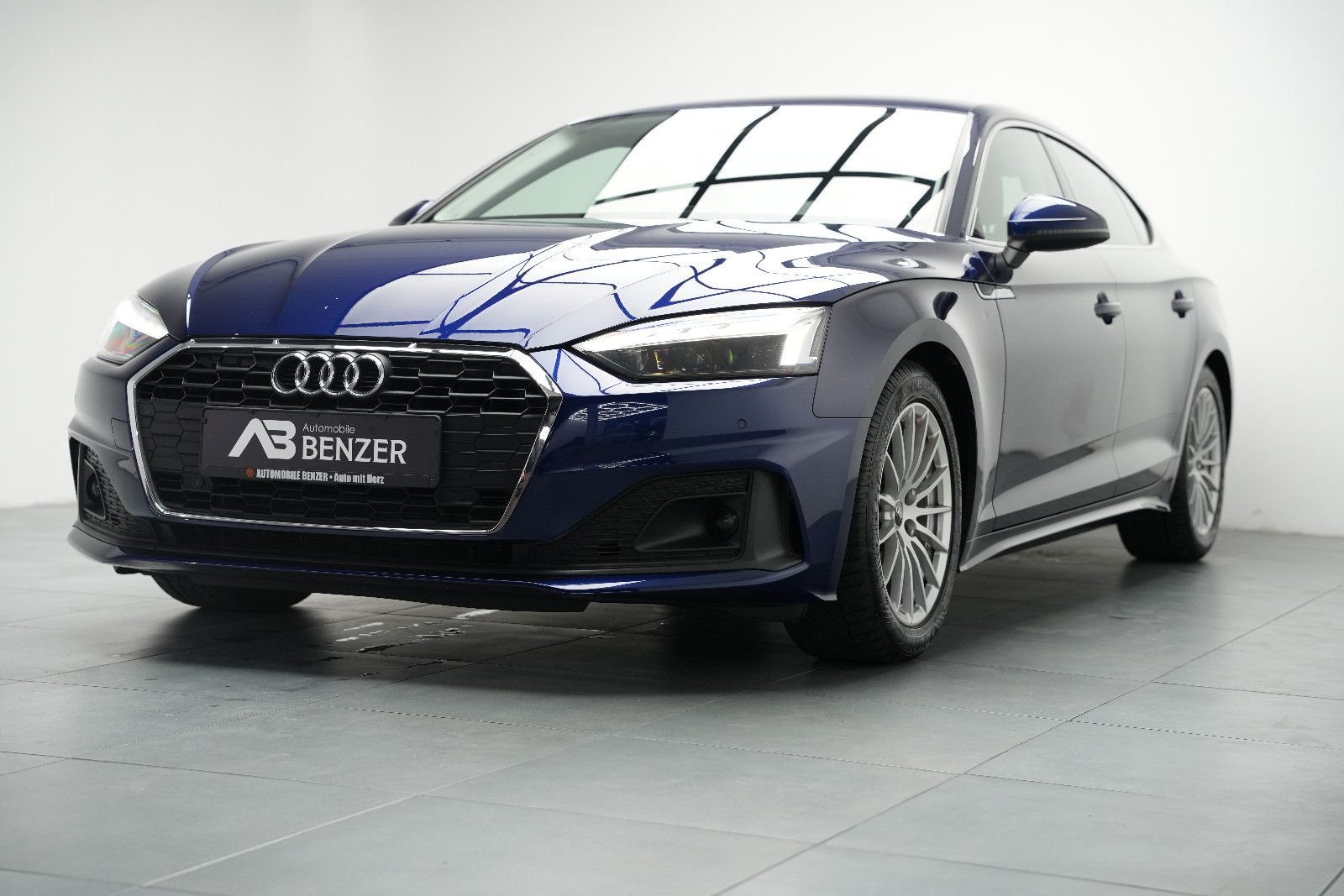 Fahrzeugabbildung Audi A5 Sportback 35 TDI/virtual cockpit/NAVI/LED/CAM