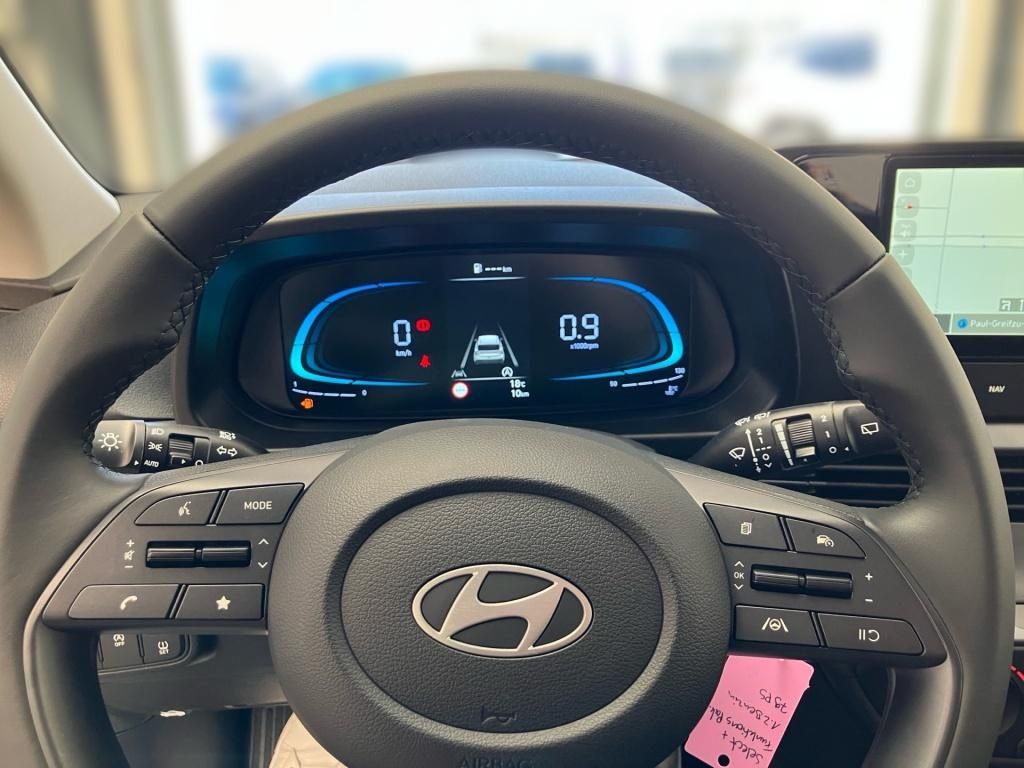 Fahrzeugabbildung Hyundai i20 1.2 5-MT Select Navi SpurH KAM PDC
